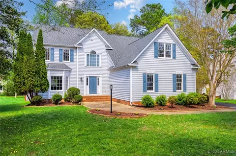 806 Club Crest Blvd, Chester, VA 23836