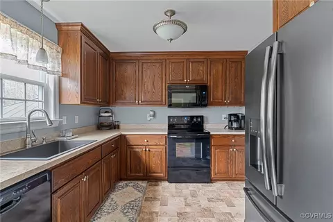 Kitchen - 114 Cedar Crest Rd, Aylett, VA 23009 photo 1 of 1