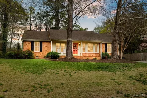 1425 Westshire Ln, Henrico, VA 23238