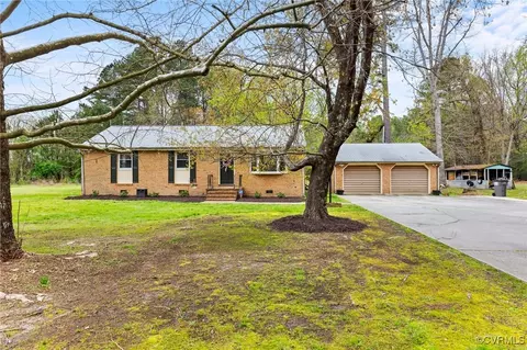 12420 Gravelbrook Rd, Petersburg, VA 23805