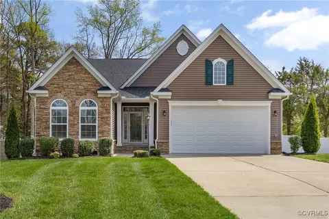 5543 Bankstown Ln, Richmond, VA 23237