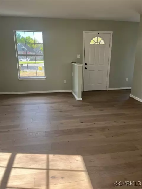 12 Courtside Ln, Ashland, VA 23005 photo 3