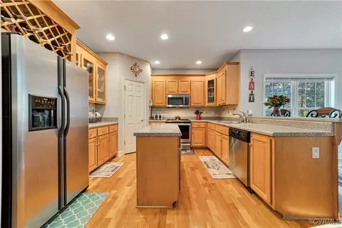 5000 Faraday Dr, Chester, VA 23831 photo 17