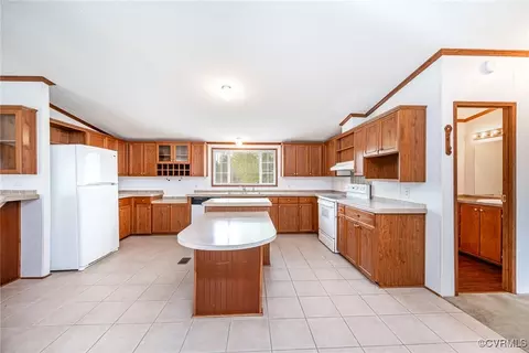 394 Tower Rd, Brodnax, VA 23920 photo 8