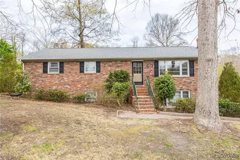 12908 Erlene Dr, Chester, VA 23831