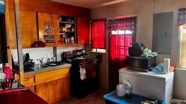  202 E Westover Ave, Colonial Heights, VA 23834 photo 7