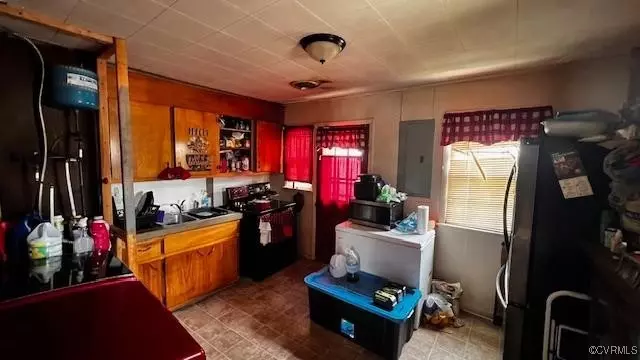  202 E Westover Ave, Colonial Heights, VA 23834 photo 6