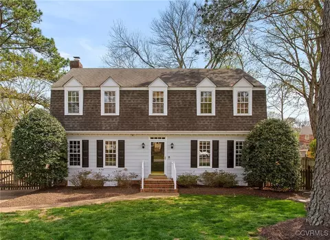 2313 Crowncrest Dr, Henrico, VA 23233