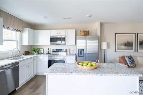 944 Encore Autumn Ln #A-6, Henrico, VA 23223