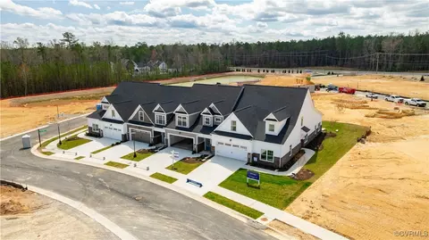 6705 Blue Iris Ln, Moseley, VA 23120