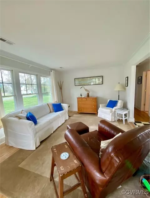 Living - 19 Riverside Dr, Lancaster, VA 22503 photo 1 of 1
