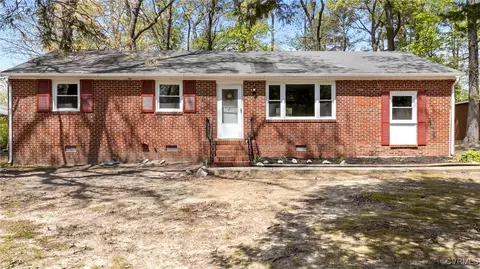 2812 Cicero Pkwy, Chester, VA 23831
