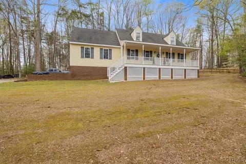 1635 Giles Bridge Rd, Powhatan, VA 23139