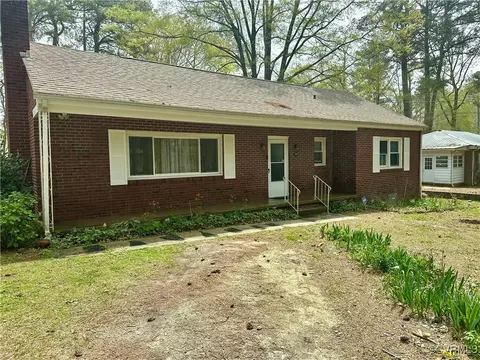 2919 Park Dr, Petersburg, VA 23805