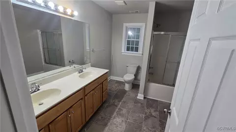 Bath - 454 W Spring Forest Rd, King William, VA 23086 photo 7 of 8