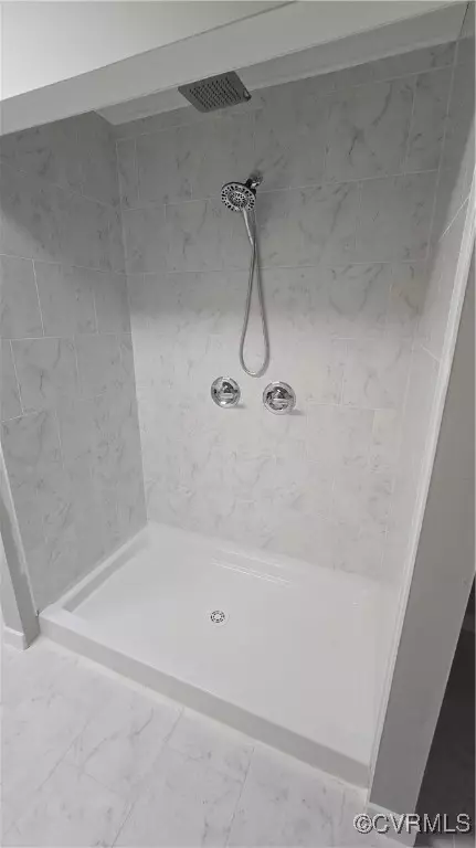 Bath - 454 W Spring Forest Rd, King William, VA 23086 photo 6 of 8