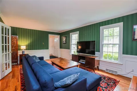 Living - 12830 Foxstone Rd, Midlothian, VA 23113 photo 2 of 5