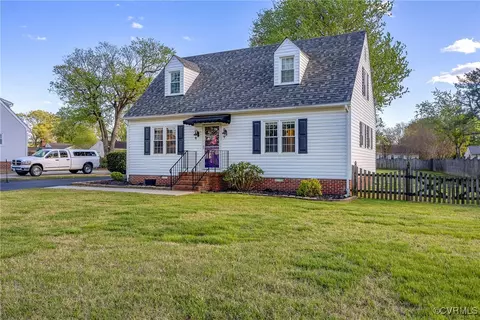 6405 Selby Ln, Mechanicsville, VA 23111