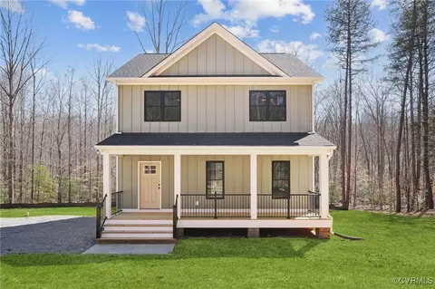 130 Nannie Burton Rd, Louisa, VA 23093