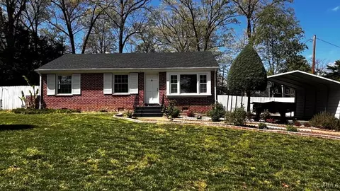 4040 Bryanwood Rd, North Chesterfield, VA 23234