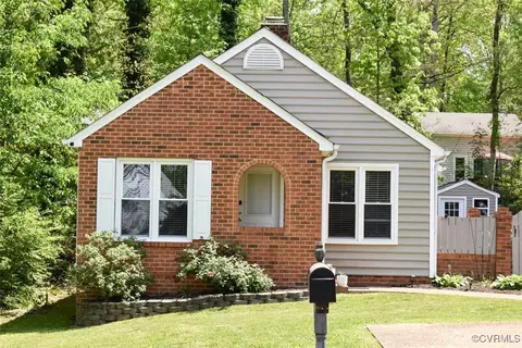 7701 Offshore Dr, Chesterfield, VA 23832