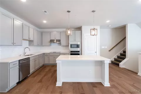 3446 Carlton St #6-12A, Richmond, VA 23230