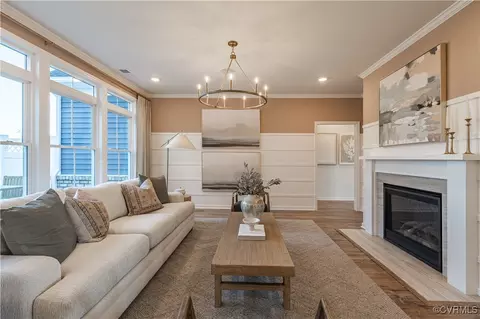 6617 Mayland Ridge Ln, Moseley, VA 23120