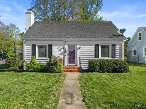 2 E Union St, Sandston, VA 23150