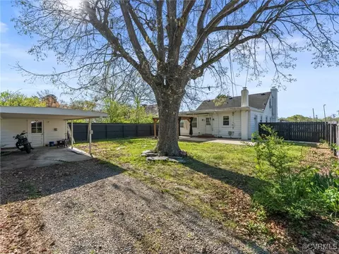 Exterior - 2 E Union St, Sandston, VA 23150 photo 6 of 6