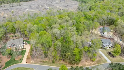 4720 Eskerhills, Williamsburg, VA 23188