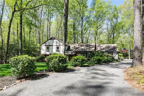 3410 Boswell Rd, Midlothian, VA 23113 photo 2