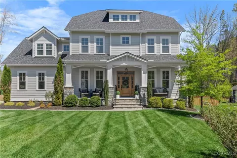 2437 Mitchells Mill Dr, Midlothian, VA 23112
