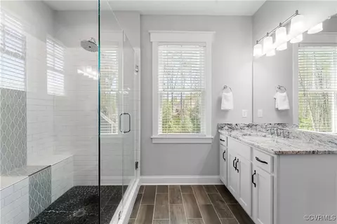 Bath - 2437 Mitchells Mill Dr, Midlothian, VA 23112 photo 3 of 5