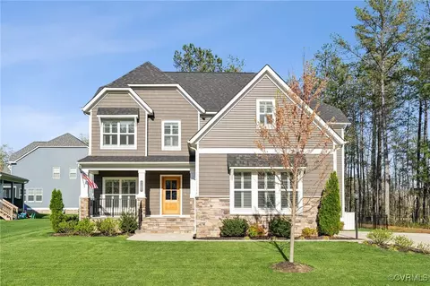 7207 Maple Summit Ln, Moseley, VA 23120