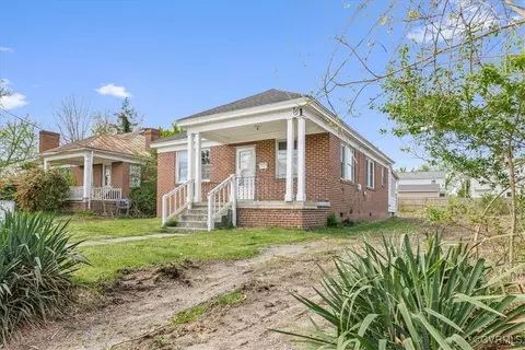 215 Graham Rd, Petersburg, VA 23803