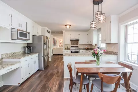 Kitchen - 12700 Knightcross Rd, Midlothian, VA 23113 photo 1 of 5