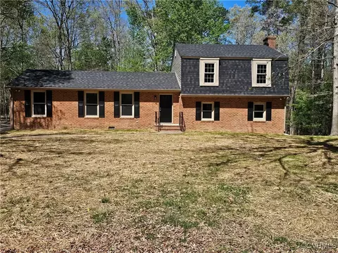 135 Hollyberry Ln, Prince George, VA 23875