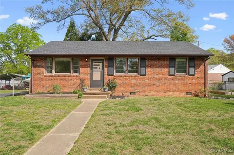 3012 Rushton Rd, North Chesterfield, VA 23237