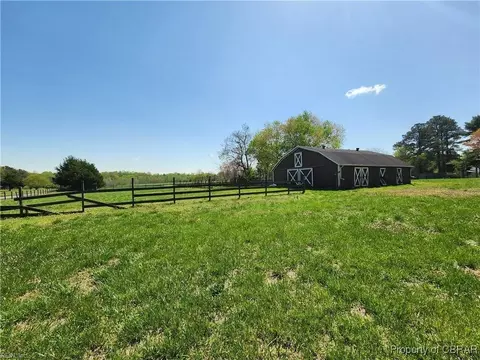 5082 Kathy Ln, Gloucester, VA 23061 photo 15