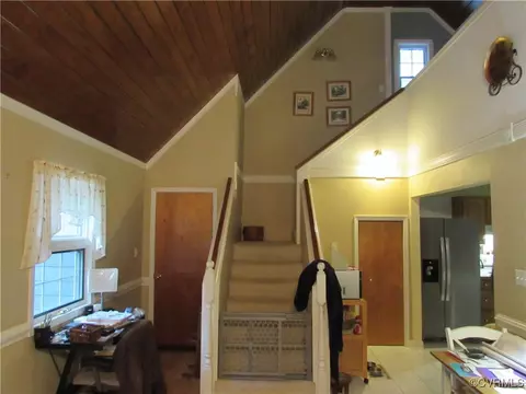Entry Way - 119 Olde Footpath Rd, Aylett, VA 23009 photo 1 of 2