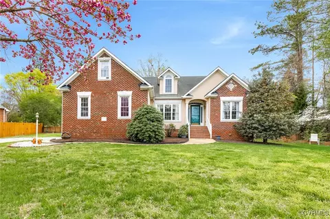8132 Perrincrest Pl, Mechanicsville, VA 23116