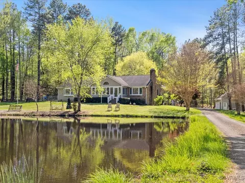 2820 Mt Hermon Rd, Moseley, VA 23120