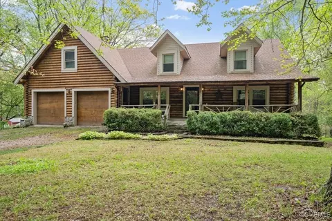 13601 Bundle Rd, Chesterfield, VA 23838 photo 2