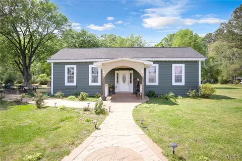 32390 S Main St, Boykins, VA 23827