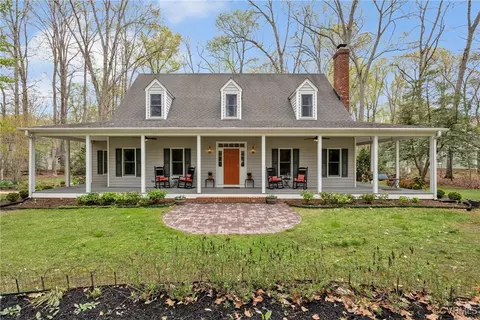 9333 Oak Trl, Ashland, VA 23005