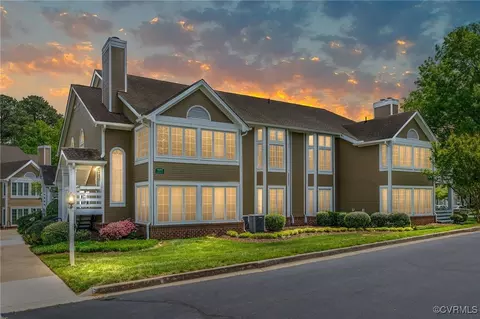 4681 Four Seasons Ter #B, Glen Allen, VA 23060