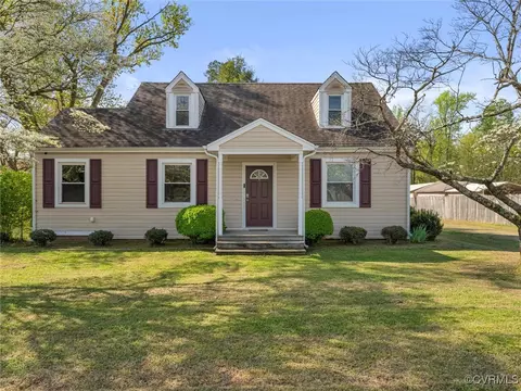 6029 Pole Green Rd, Mechanicsville, VA 23116