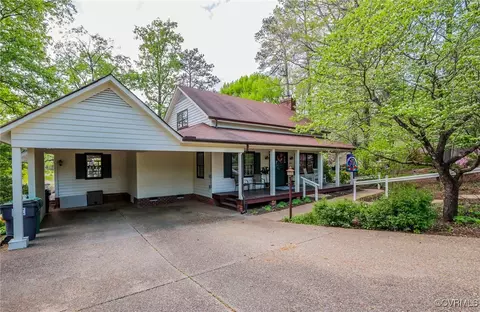 4320 Reservoir Ln, Richmond, VA 23234