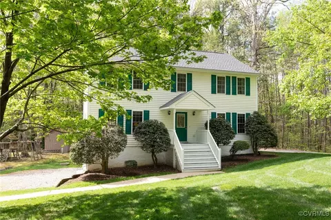 10441 Melissa Mill Rd, North Chesterfield, VA 23236