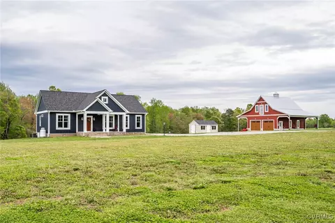 6701 Dennisville Rd, Amelia Court House, VA 23002